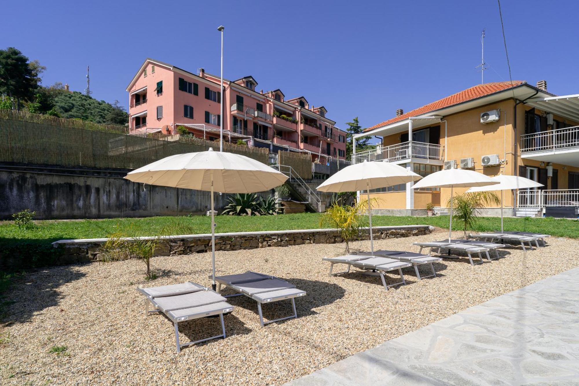 Il Gattino Di Porto - Apt 3 - Monolocale Veranda Piscina Imperia Exterior photo